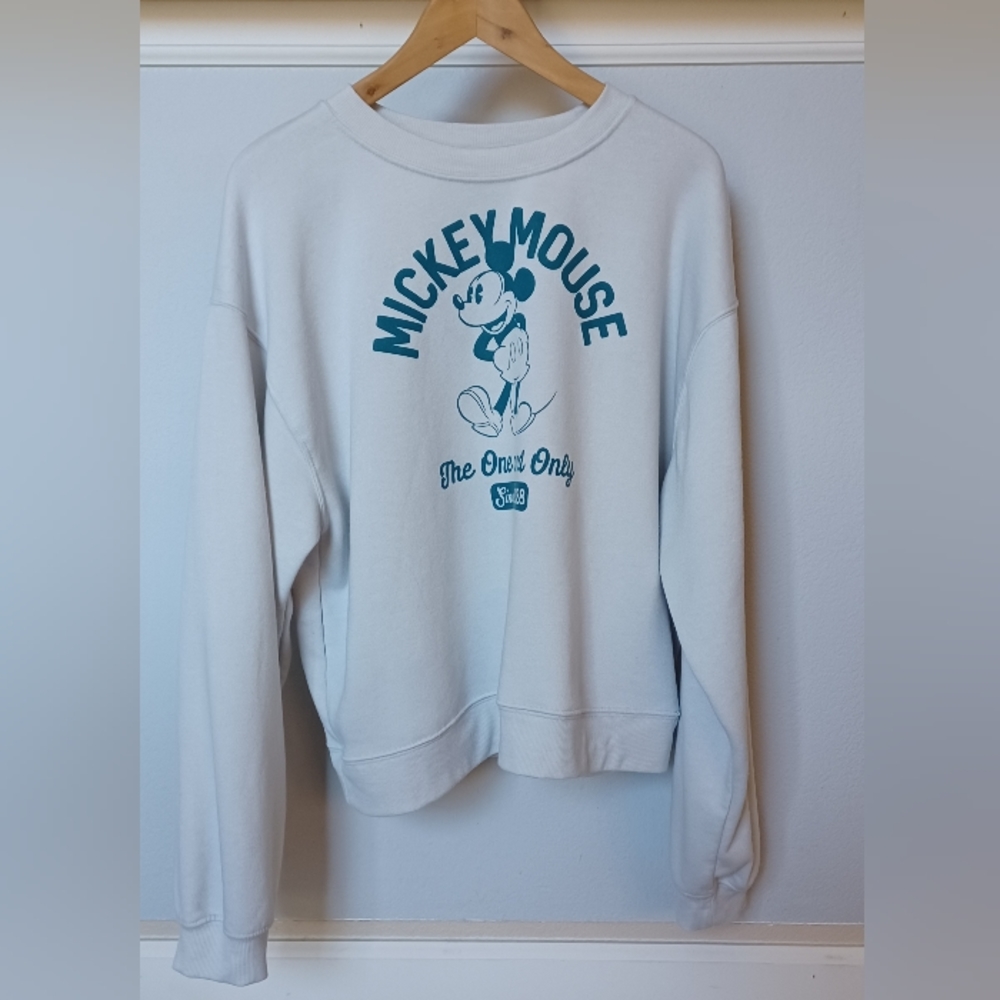 Disney Mickey Mouse sweatshirt. Size XXL
